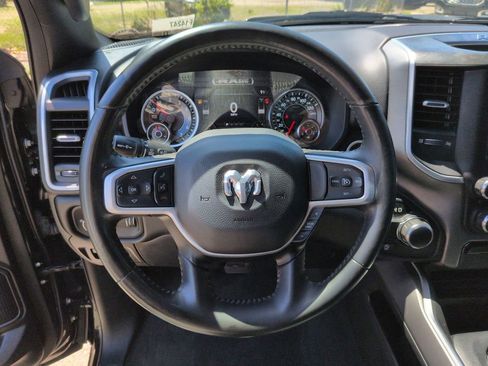 Used 2021 RAM 1500 Big Horn RWD image 13