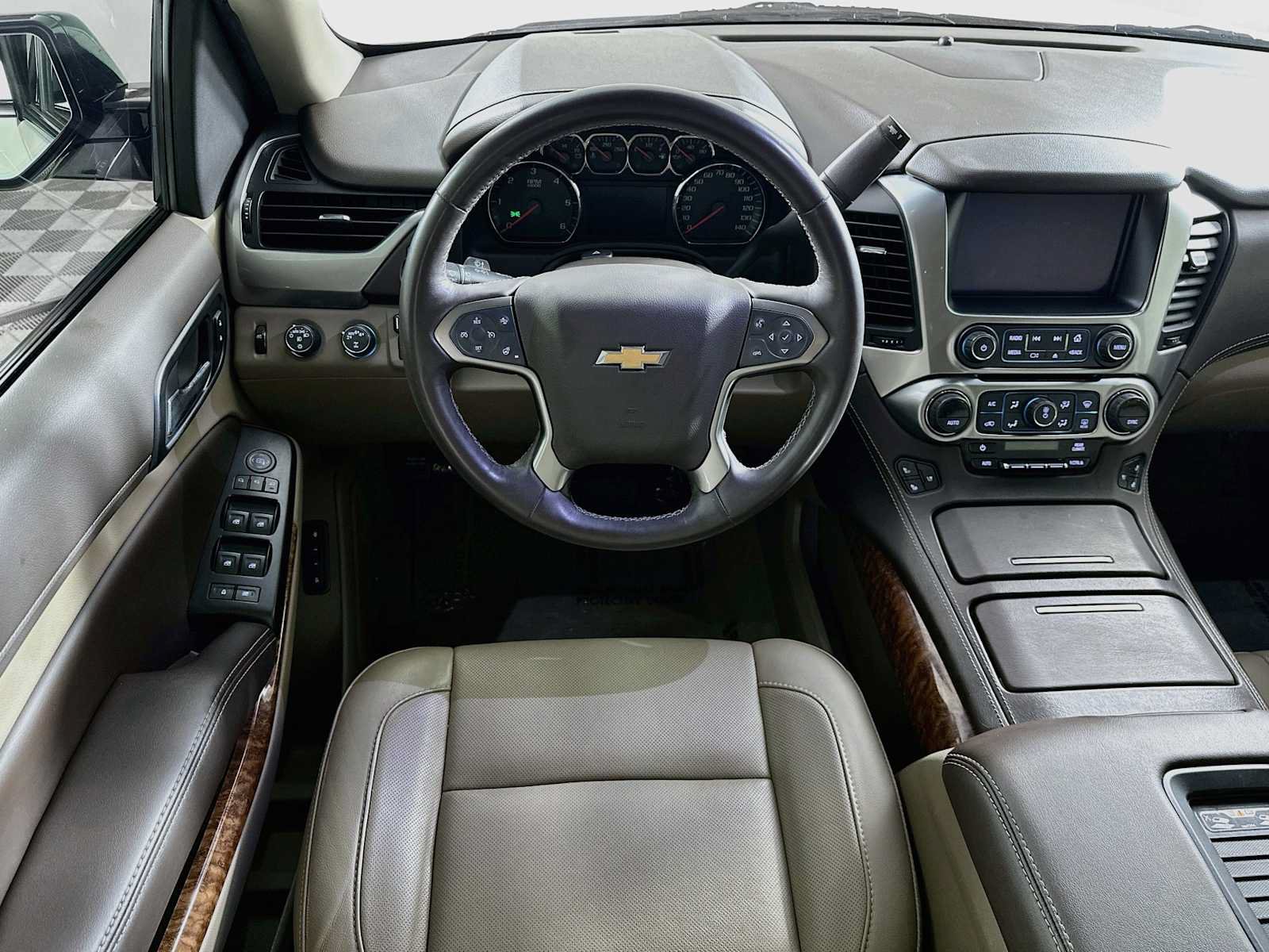 Used 2019 Chevrolet Tahoe Premier AWD/4WD image 23