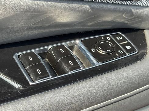 Certified 2025 Cadillac Optiq Sport 2 w/ LPO, Floor Liner Package AWD/4WD image 17