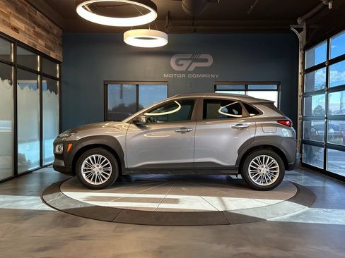 Used 2021 Hyundai Kona SEL AWD/4WD image 6