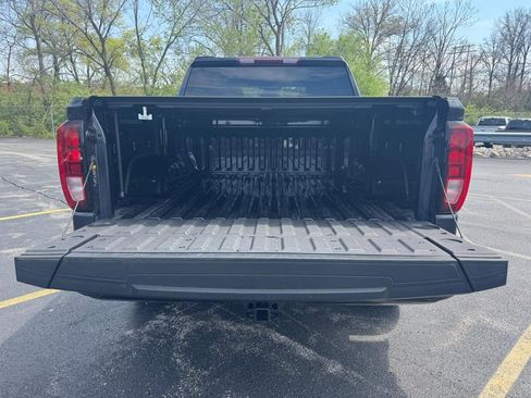 Used 2023 GMC Sierra 1500 Elevation image 7