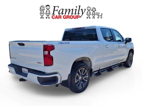 Used 2023 Chevrolet Silverado 1500 RST w/ Convenience Package II AWD/4WD image 4