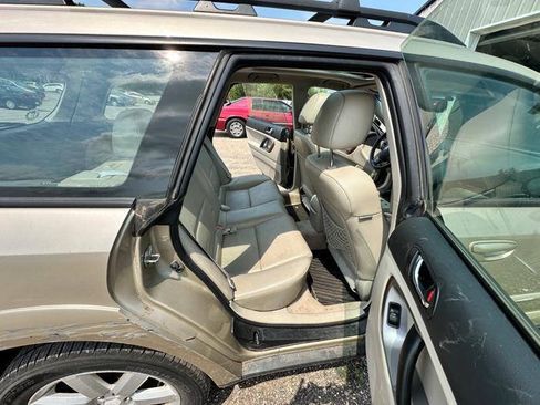 Used 2008 Subaru Outback 2.5i Limited AWD/4WD image 27