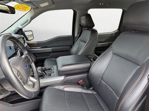 Used 2021 Ford F150 Lariat image 9