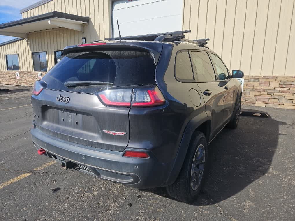Used 2020 Jeep Cherokee Trailhawk AWD/4WD image 3