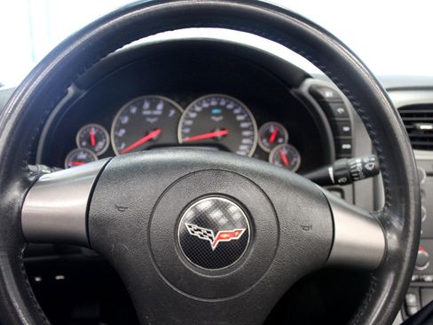 Used 2006 Chevrolet Corvette 2dr Conv w/ Preferred Equipment Group image 26