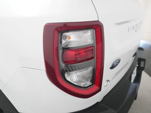 Used 2023 Ford Bronco Sport Outer Banks AWD/4WD image 31