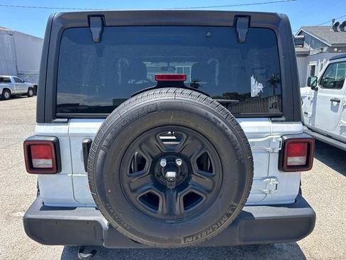 Used 2023 Jeep Wrangler Unlimited Sport AWD/4WD image 6