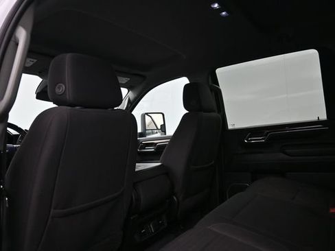 Used 2024 Chevrolet Silverado 2500 LT AWD/4WD image 20