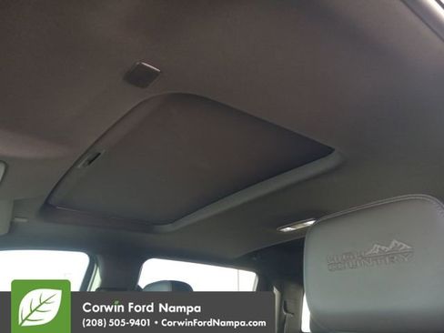 Used 2023 Chevrolet Silverado 3500 High Country w/ Z71 Off-Road Package image 23