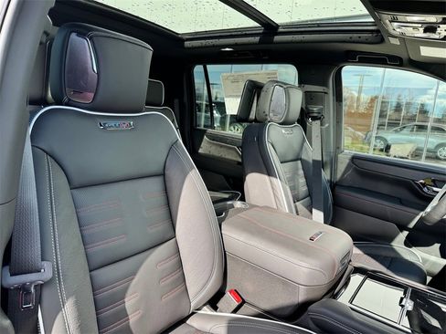 New 2026 GMC Yukon XL AT4 Ultimate image 44