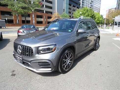Used 2025 Mercedes-Benz GLB 35 AMG 4MATIC image 1