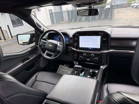 Used 2025 Ford F150 Lariat AWD/4WD image 18
