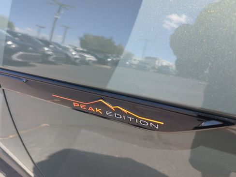 New 2026 Volkswagen Atlas Peak Edition image 23