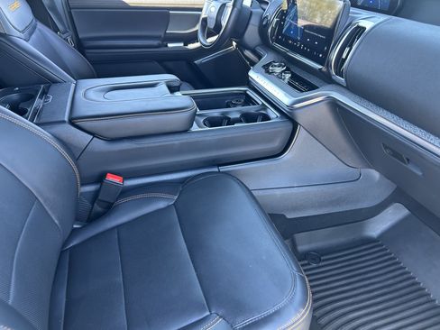 Certified 2025 Ford Expedition Tremor AWD/4WD image 17
