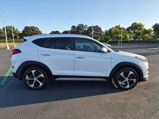 Used 2018 Hyundai Tucson Limited FWD video 4