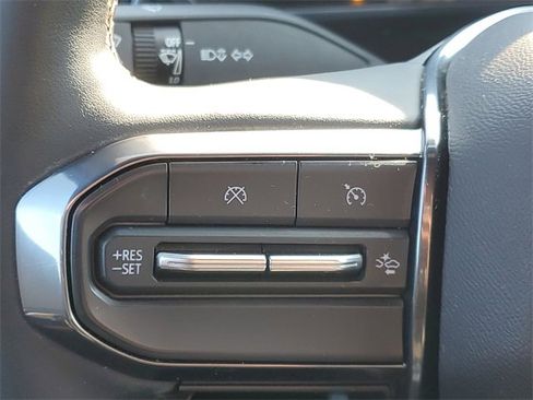 Certified 2023 GMC Canyon AT4 w/ AT4 Premium Package image 21