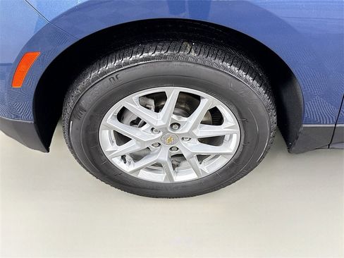 Used 2024 Chevrolet Equinox LT image 22