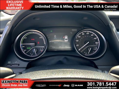 Used 2024 Toyota Camry XSE w/ Cold Weather Package FWD image 13