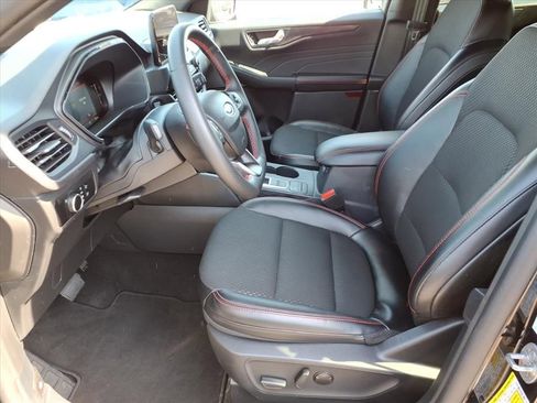 Used 2025 Ford Escape ST-Line AWD/4WD image 13