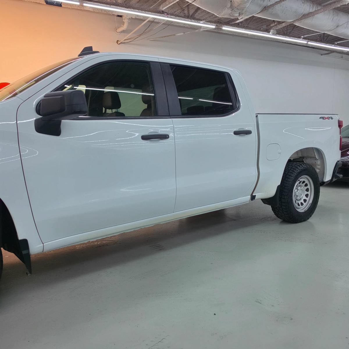 Used 2022 Chevrolet Silverado 1500 W/T w/ WT Value Package AWD/4WD image 5
