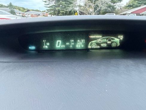 Used 2012 Toyota Prius Two FWD image 16