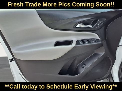 Used 2019 Chevrolet Equinox LT FWD image 12