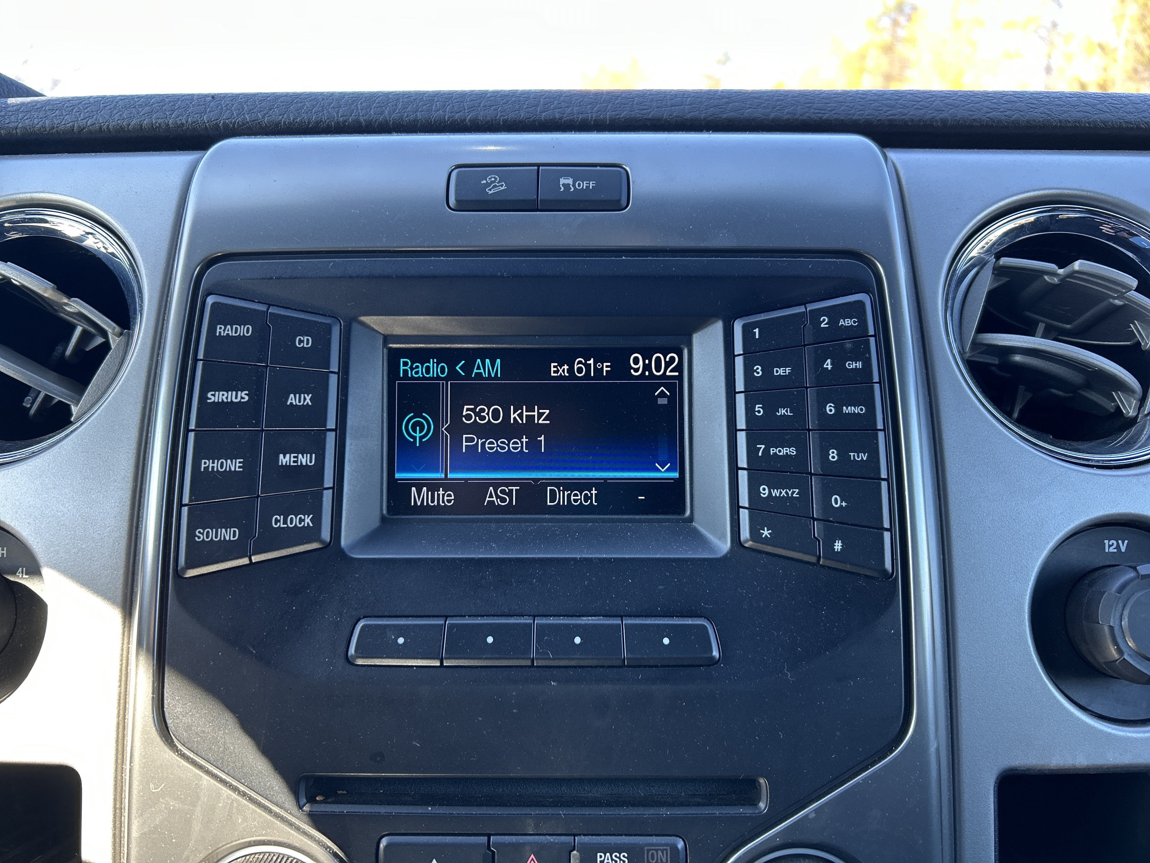 Used 2013 Ford F150 FX4 AWD/4WD image 15