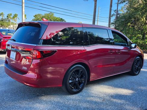 Certified 2024 Honda Odyssey Sport image 15