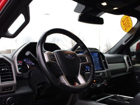 Used 2022 Ford F250 Lariat image 18