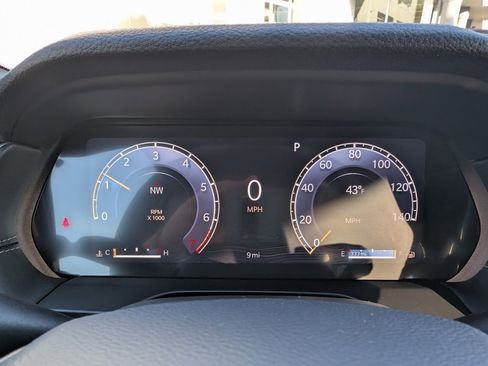 New 2025 Jeep Grand Cherokee L Limited image 25