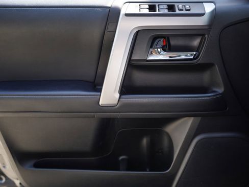 Used 2022 Toyota 4Runner SR5 Premium w/ Moonroof Package image 36