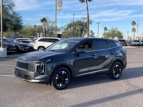 New 2026 Kia Sportage LX image 6