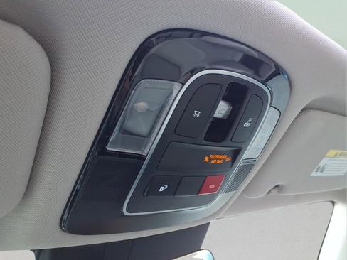 Used 2024 Hyundai Sonata Limited image 28