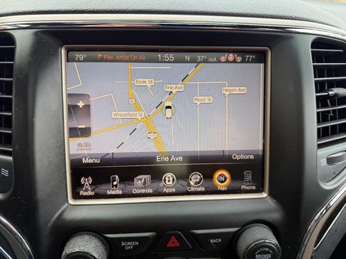 Used 2014 Jeep Grand Cherokee Limited image 23