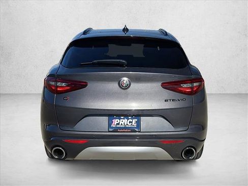 Used 2020 Alfa Romeo Stelvio Ti Sport image 7