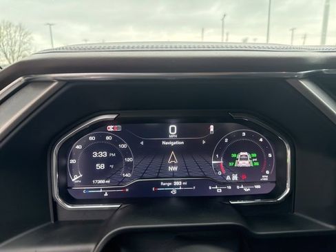 Used 2024 GMC Sierra 1500 Denali w/ Technology Package image 16