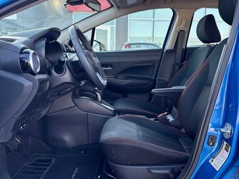 Used 2020 Nissan Versa SR FWD image 5
