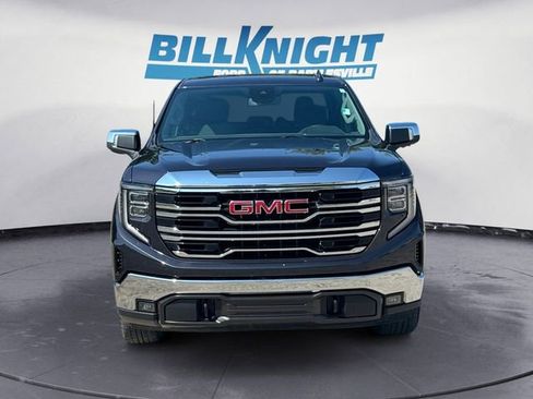 Used 2024 GMC Sierra 1500 SLT image 8