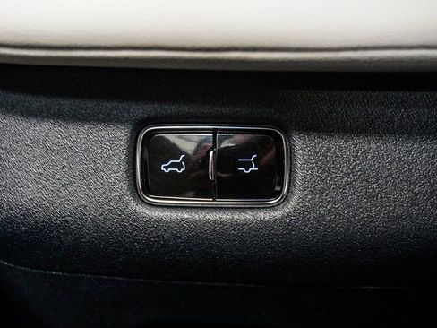 Used 2025 Lincoln Navigator L Reserve AWD/4WD image 27