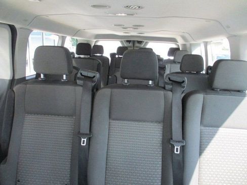 Used 2023 Ford Transit 350 XLT RWD image 19