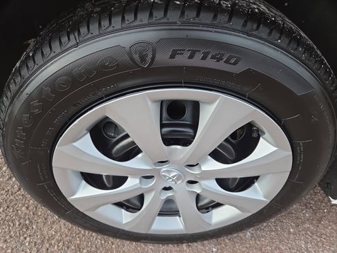 Certified 2025 Toyota Corolla LE image 10