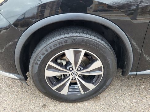 Used 2020 Nissan Murano SV image 24