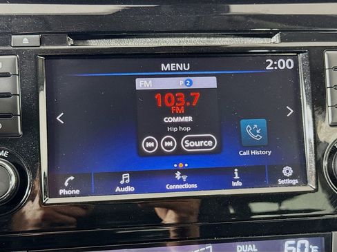 Used 2020 Nissan Rogue SV AWD/4WD image 34