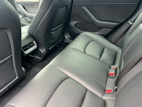 Used 2023 Tesla Model 3 Performance image 5