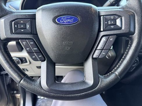 Used 2016 Ford F150 XLT w/ Equipment Group 302A Luxury AWD/4WD image 32