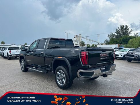 New 2026 GMC Sierra 2500 SLT w/ SLT Premium Package AWD/4WD image 5
