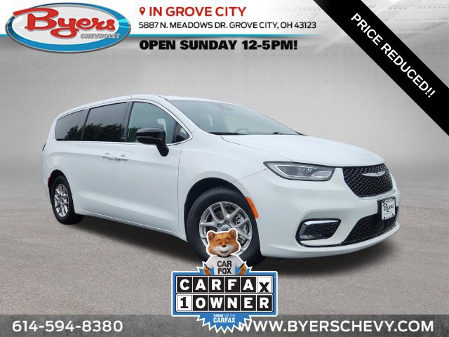 Used 2025 Chrysler Pacifica Select FWD 360° Tour