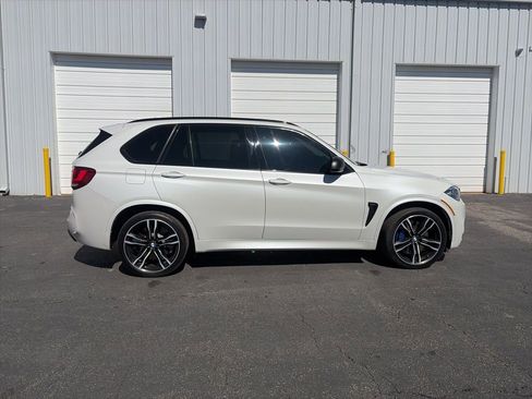 Used 2017 BMW X5 M image 8