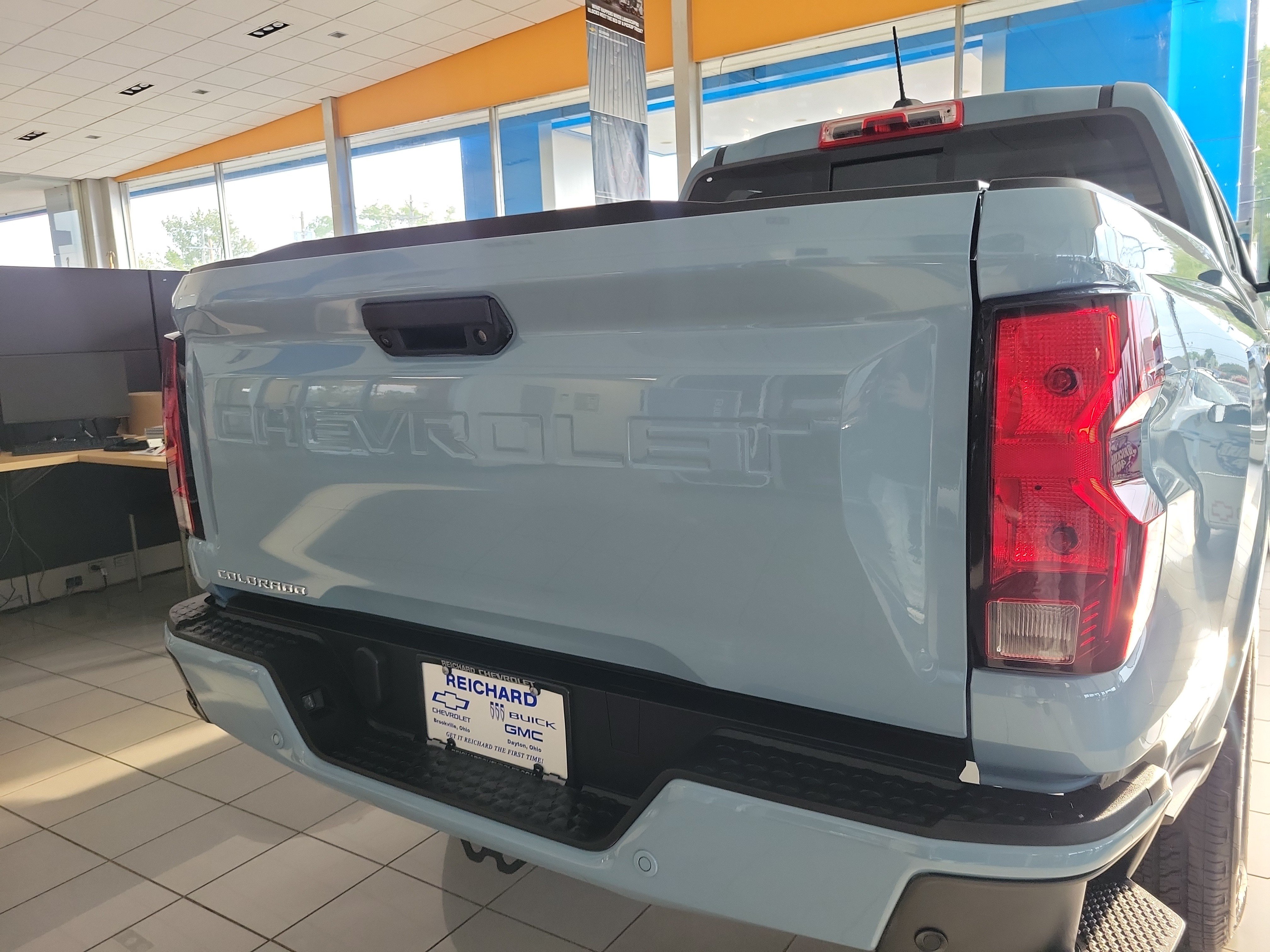 Used 2026 Chevrolet Colorado LT RWD image 8